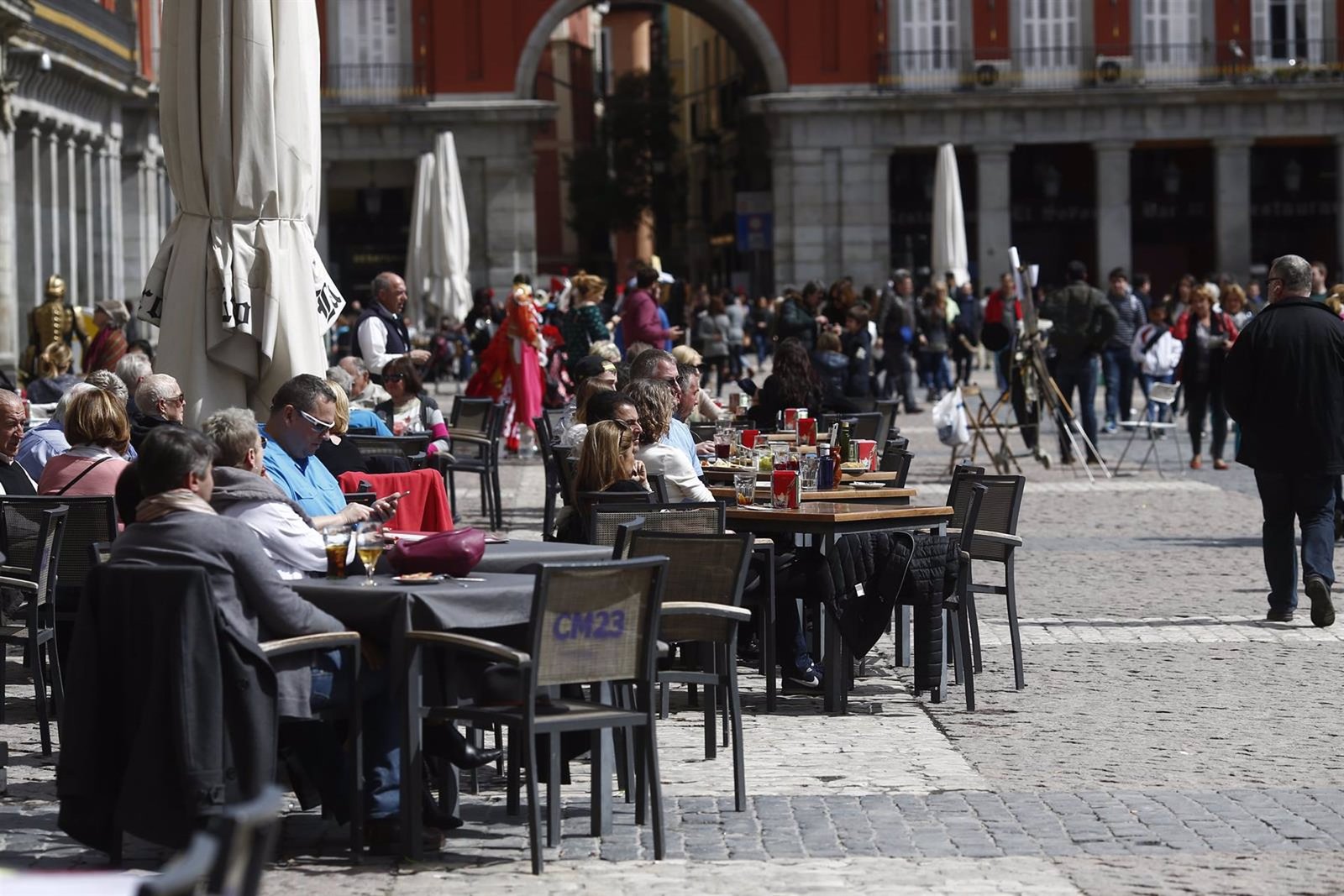 Las pernoctaciones extrahoteleras en la región suman 496.665 en junio, el 41,8% en apartamentos de la capital
