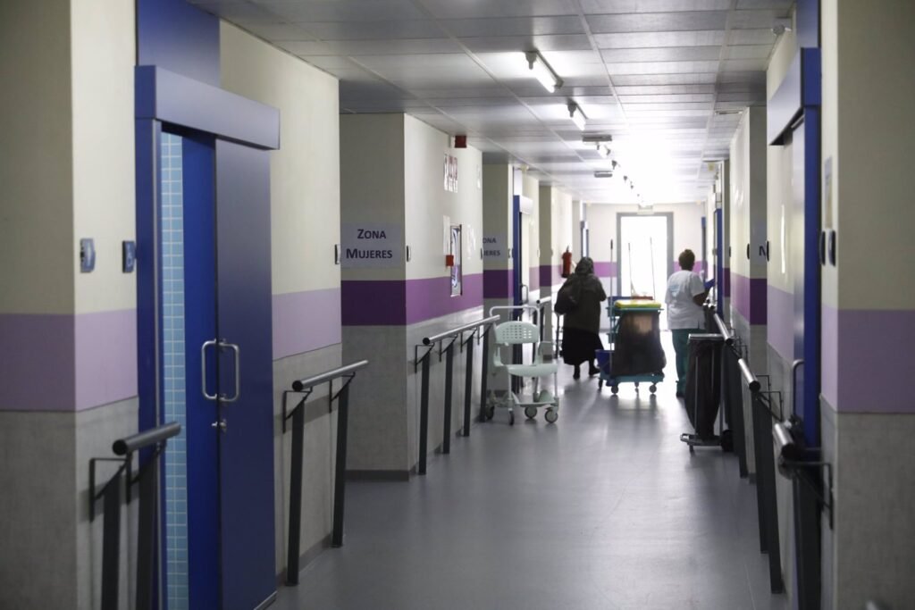 Más Madrid presenta una queja ante Gabilondo por temperaturas "inhumanas" en el Puerta Abierta para personas sin hogar