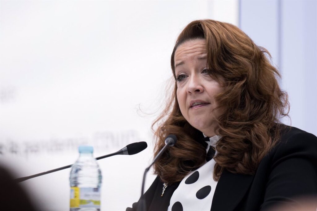 Matute dice que el Ministerio "llega tarde" con mpox y con medidas como el control de aguas "que no tienen sentido"