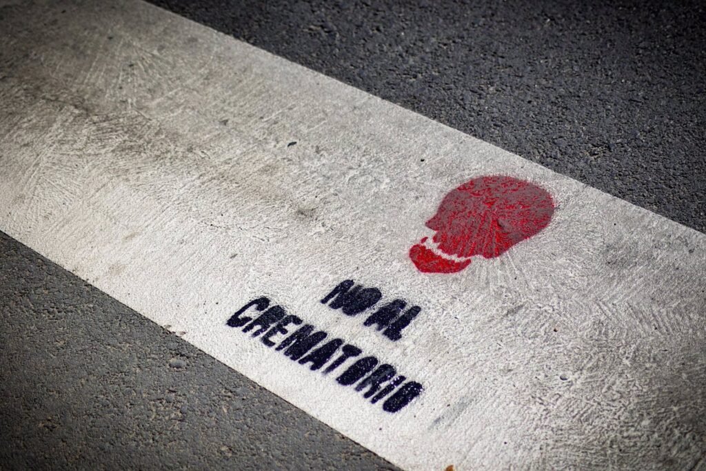 PSOE y Más Madrid critican a Almeida por situar el crematorio en el sur de la capital "sin reunirse con los vecinos"