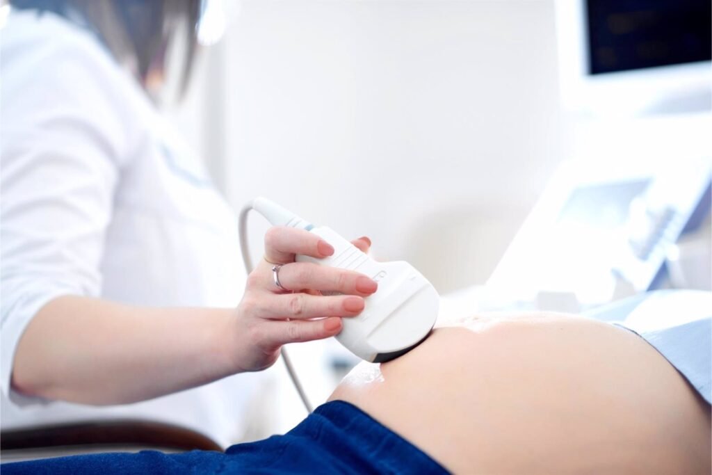 El número de abortos en la Comunidad creció un 8% en 2023 hasta los 20.574 y la tasa marca un récord en los últimos años