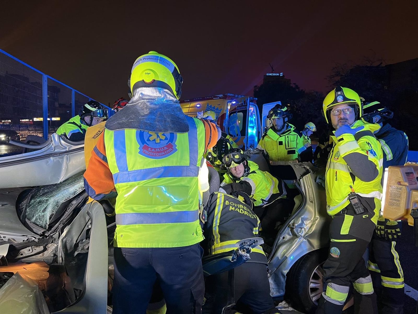 Muere un hombre atropellado tras cruzar indebidamente en mitad de la M30
