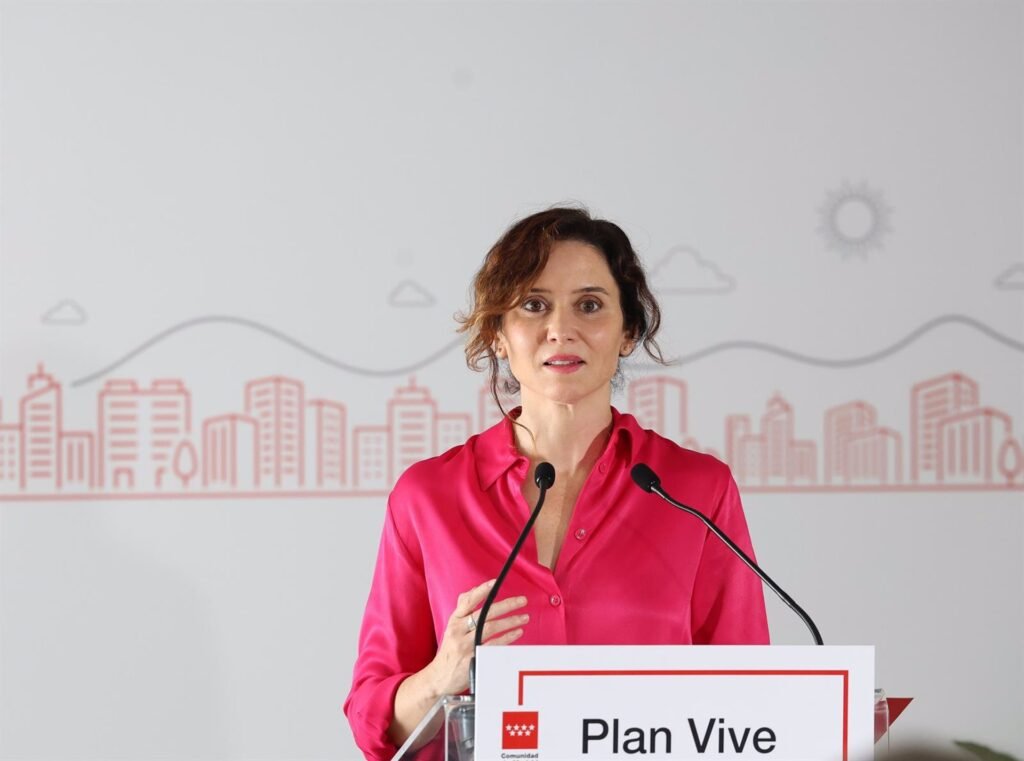 Ayuso insiste en que "mientras pueda" no aplicará la Ley de Vivienda estatal: "Es una barbaridad"