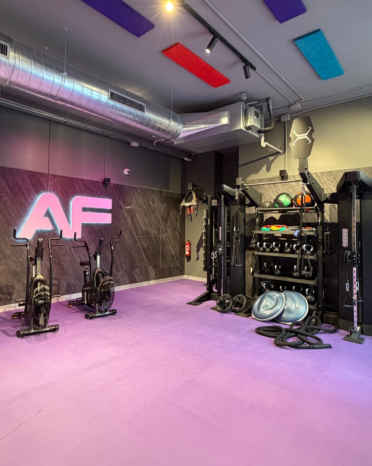 Anytime Fitness alcanza los 50 clubes en España con un doblete de aperturas en Barcelona