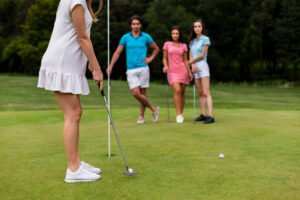 Campamentos de golf fortalecen formación deportiva y disciplina en jóvenes jugadores