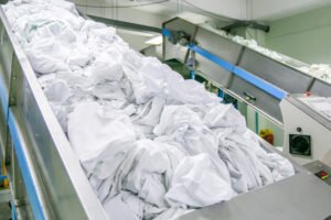 Lavanderías industriales: una pieza clave para gestionar textiles